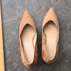 Ann Taylor pumps 9M